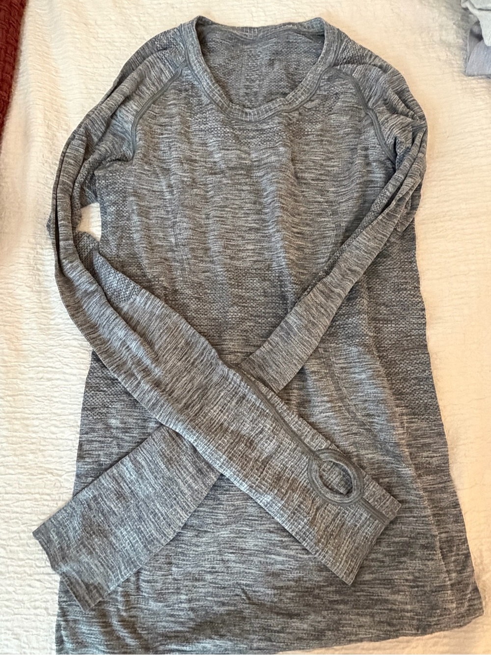 lululemon athletica Heathered Gray Long Sleeve Top